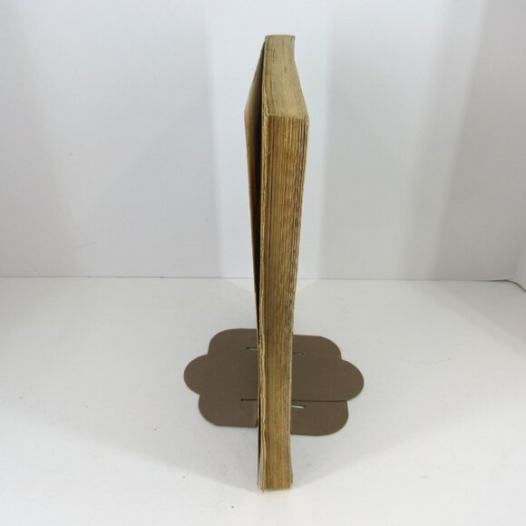 Haynes 36059 Ford Pick-ups & Expedition 1997 thru 2002 Repair Manual - Picture 7 of 8